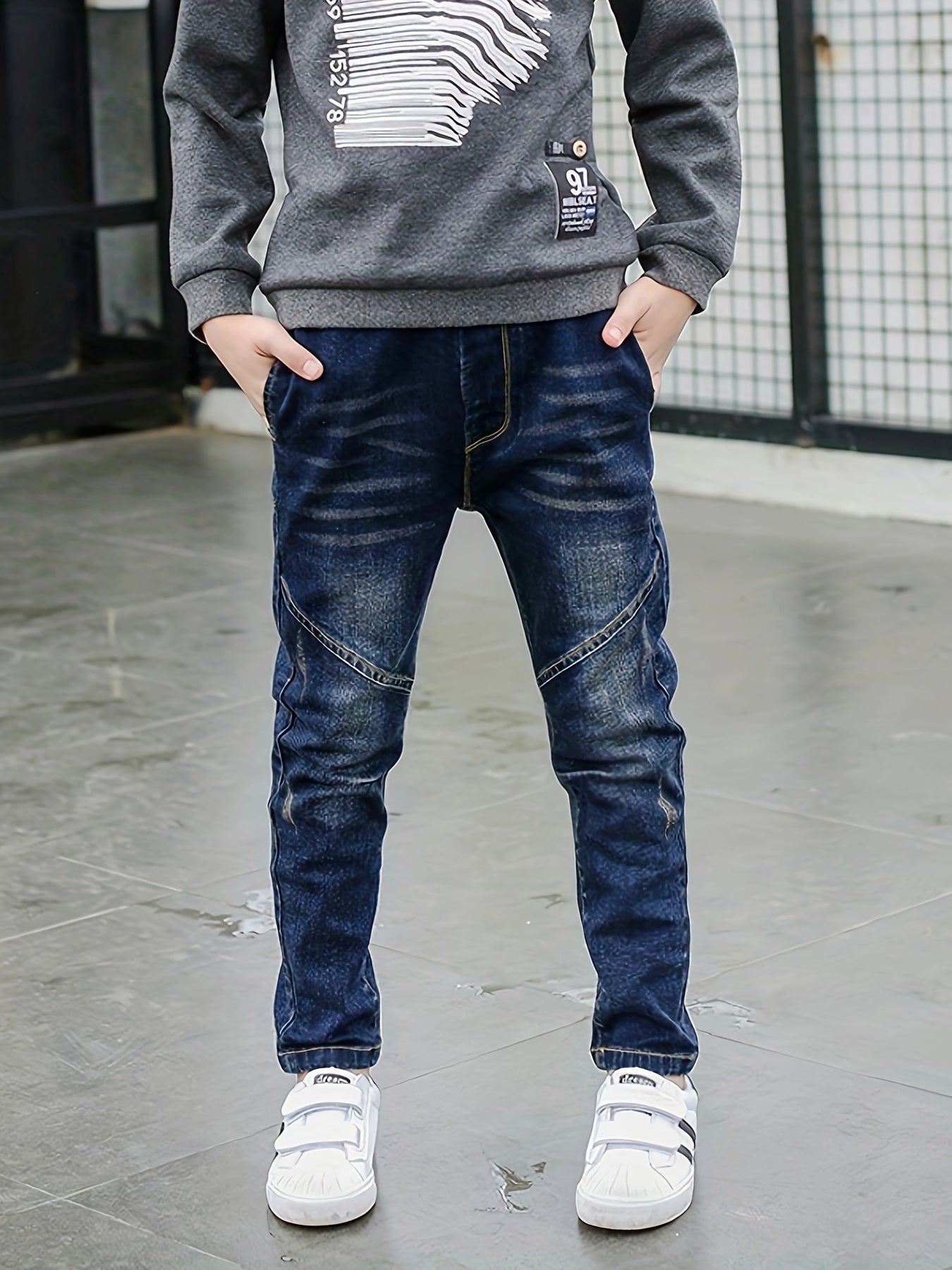 Trendy Boys Durable Denim Jeans - Comfort Fit - Versatile for Spring & Fall